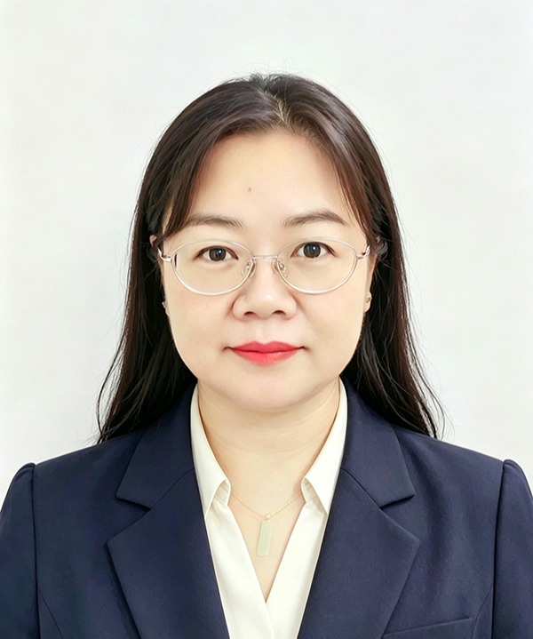黄珊