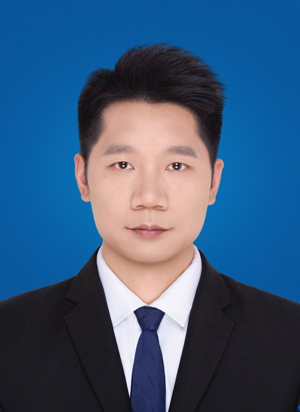 谌文强
